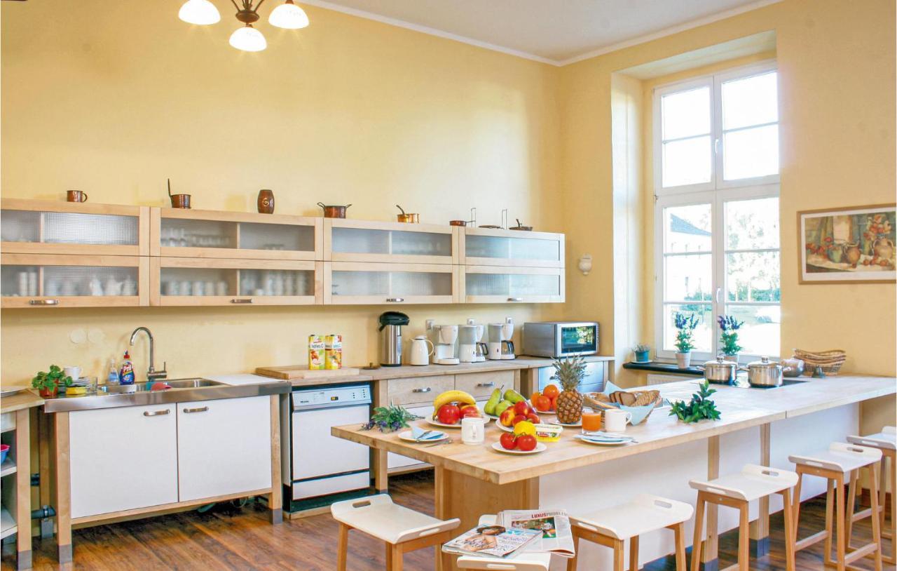 Herrenhaus Luebbenow ภายนอก รูปภาพ